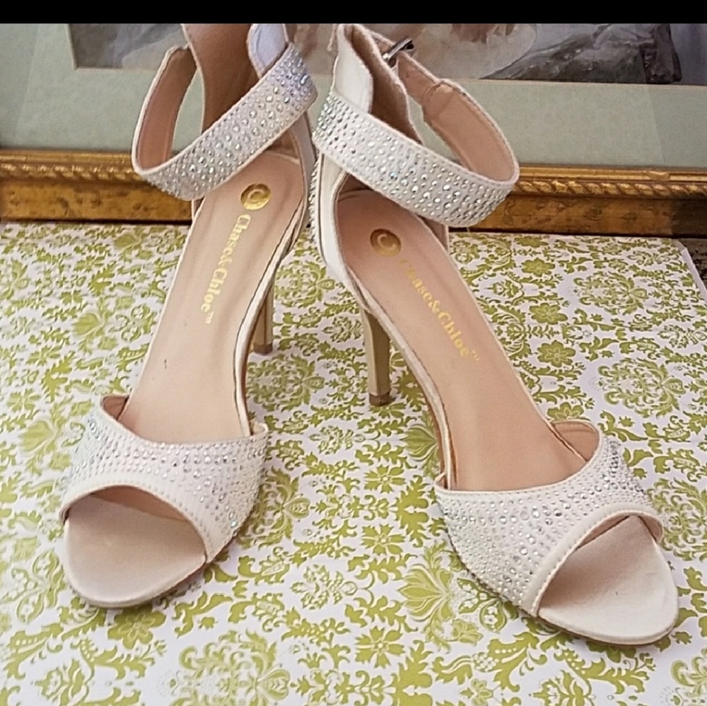 Diamonds & Pearls💍 Heels
